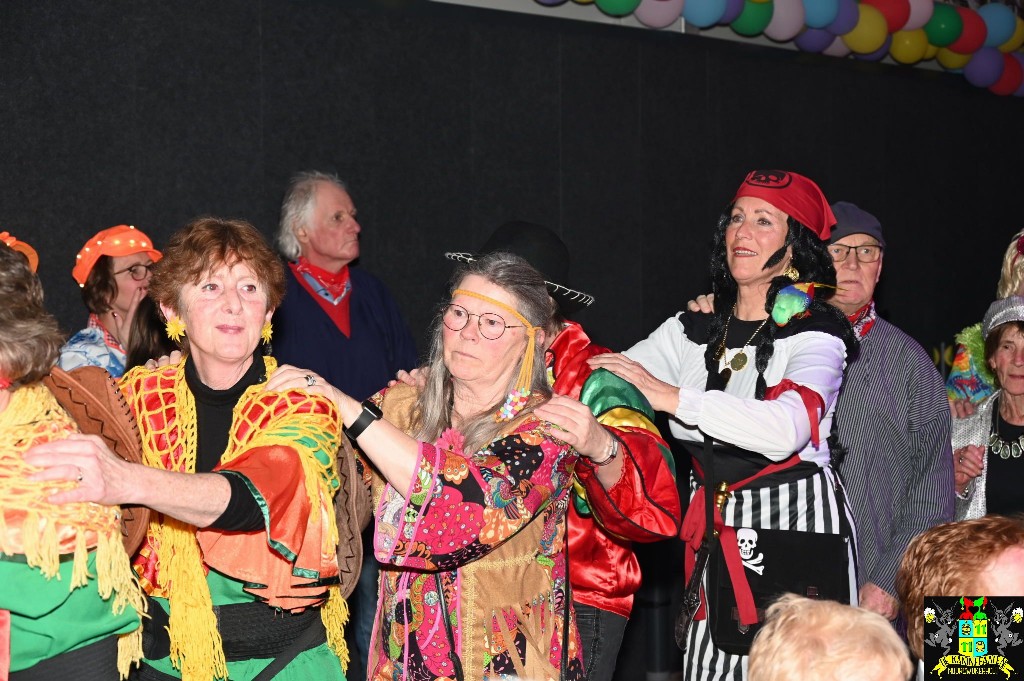../Images/Senioren carnaval 2024 334.jpg